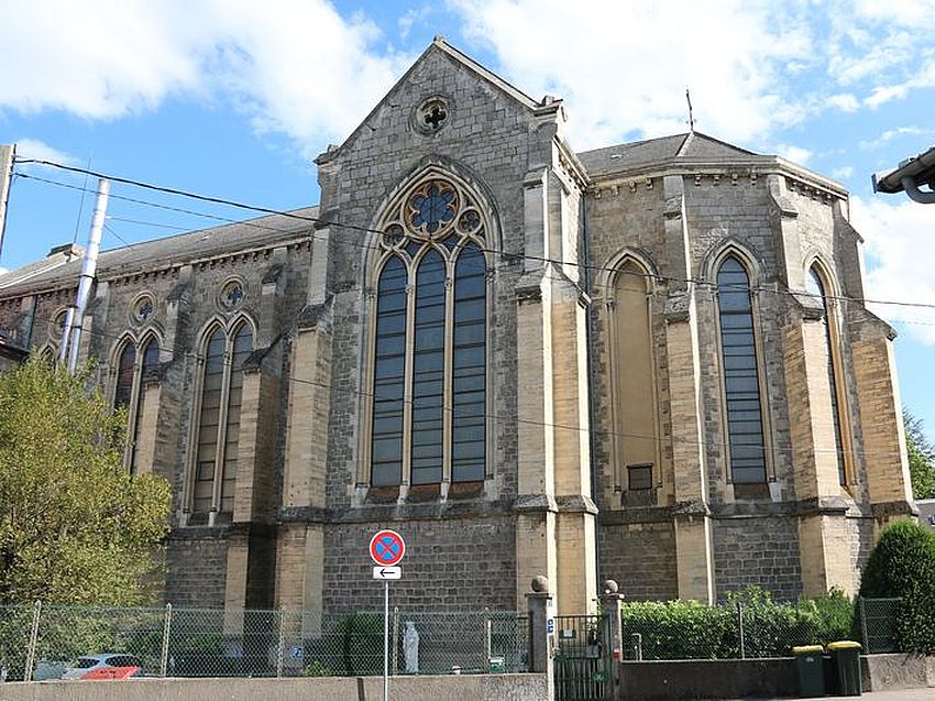 Frre Christian 2 chapelle 800px 69204 Saint Genis Laval Chapelle de frres Maristes